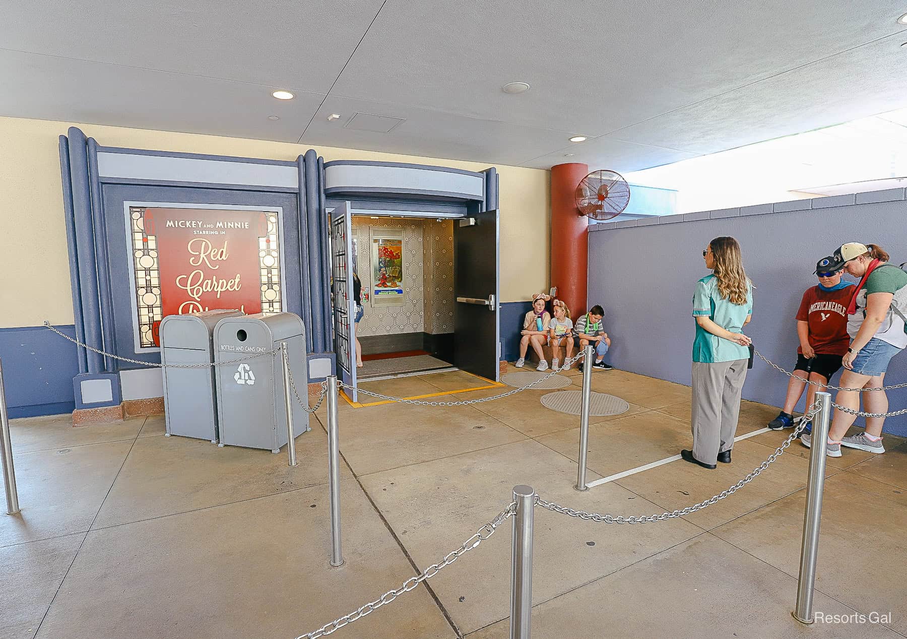 the interior entrance to Red Carpet Dreams 