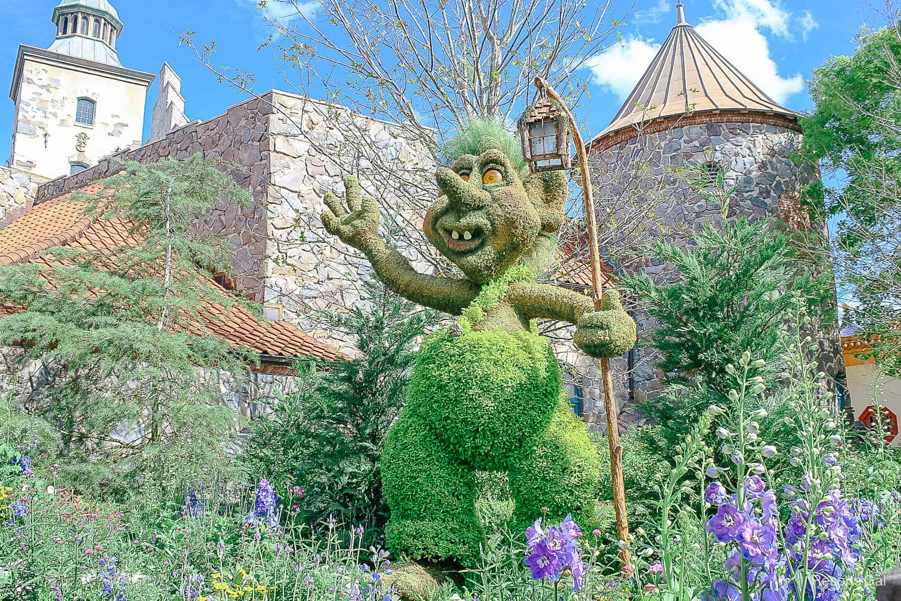 The Norway Pavilion Troll Topiary at Epcot (How It’s Changed Through the Years)