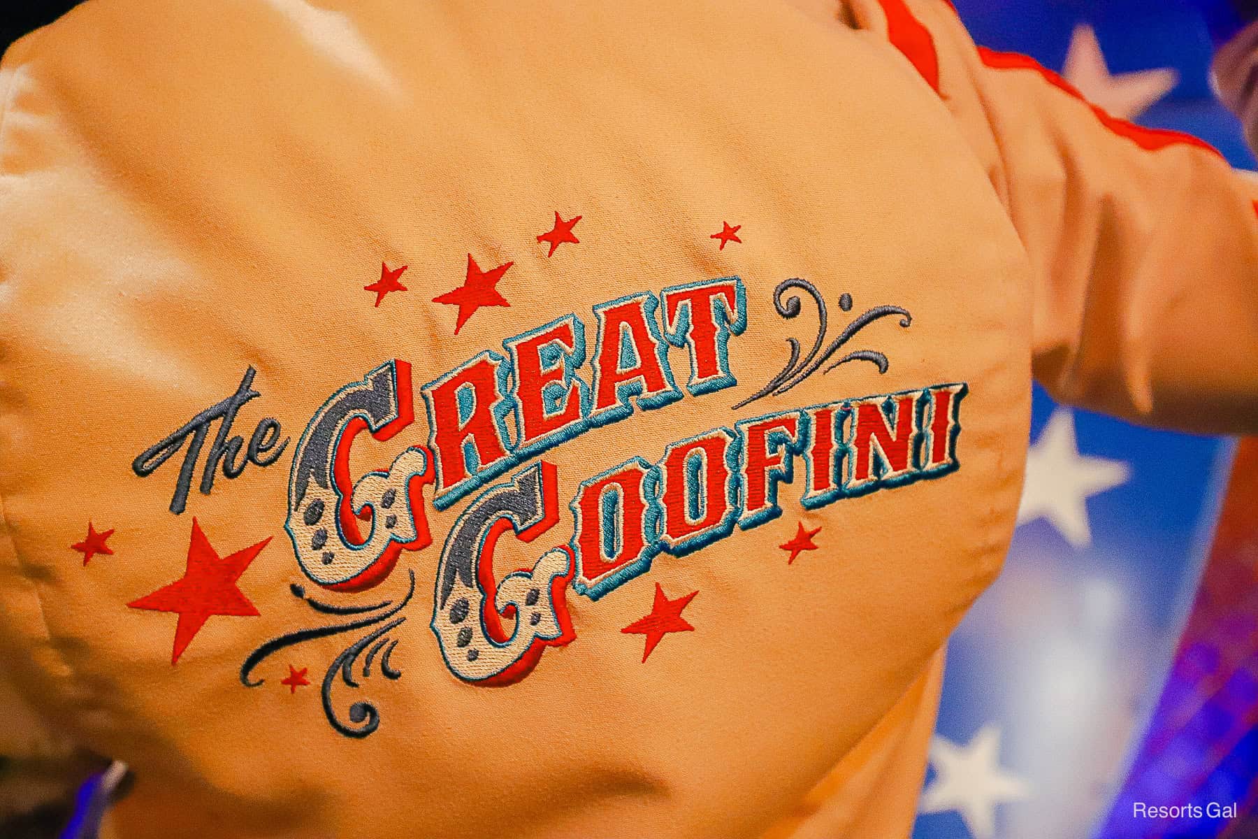 Goofy's circus named embroidered on the back of his costume 