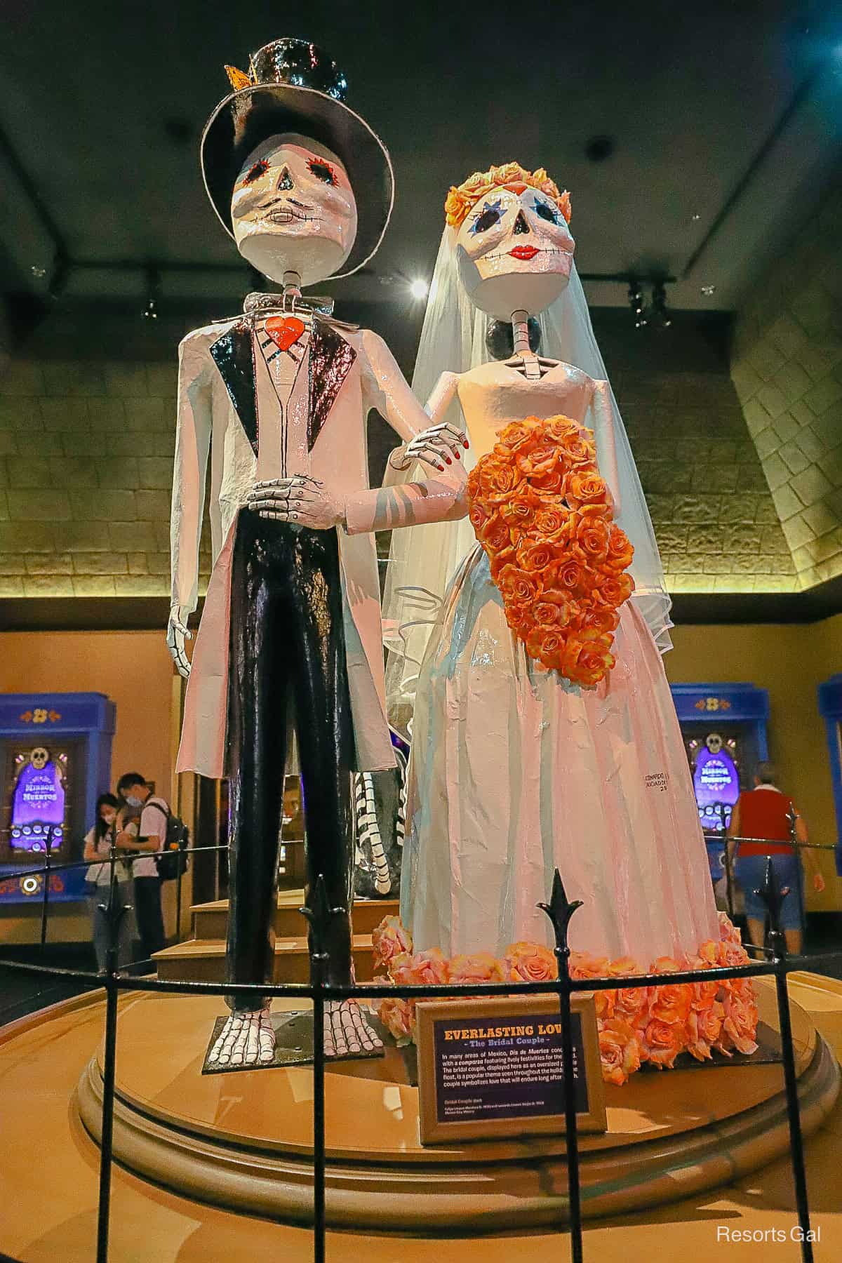 the bridal couple skeleton display in Epcot's Mexico Pavilion