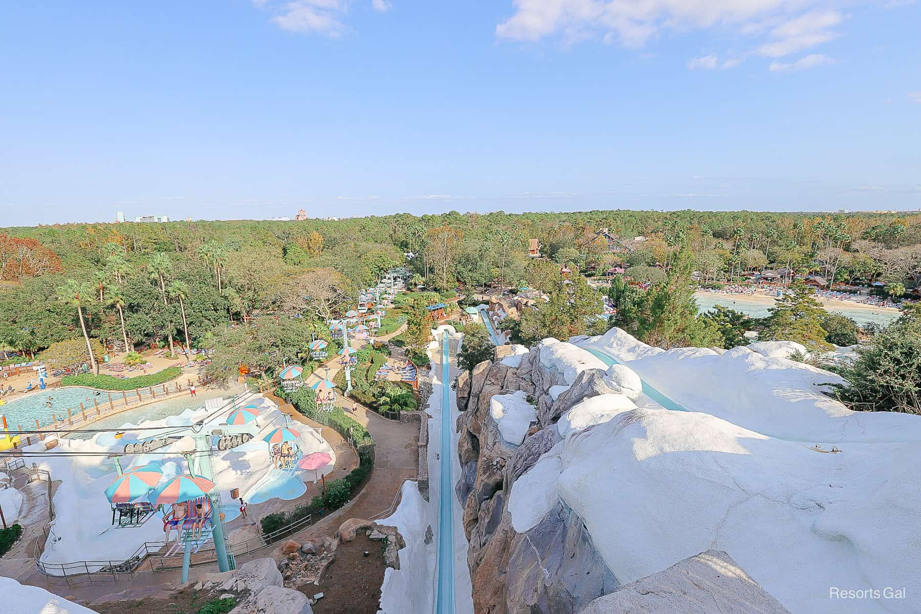 a view of how the drop slide looks from the top of the mountain 