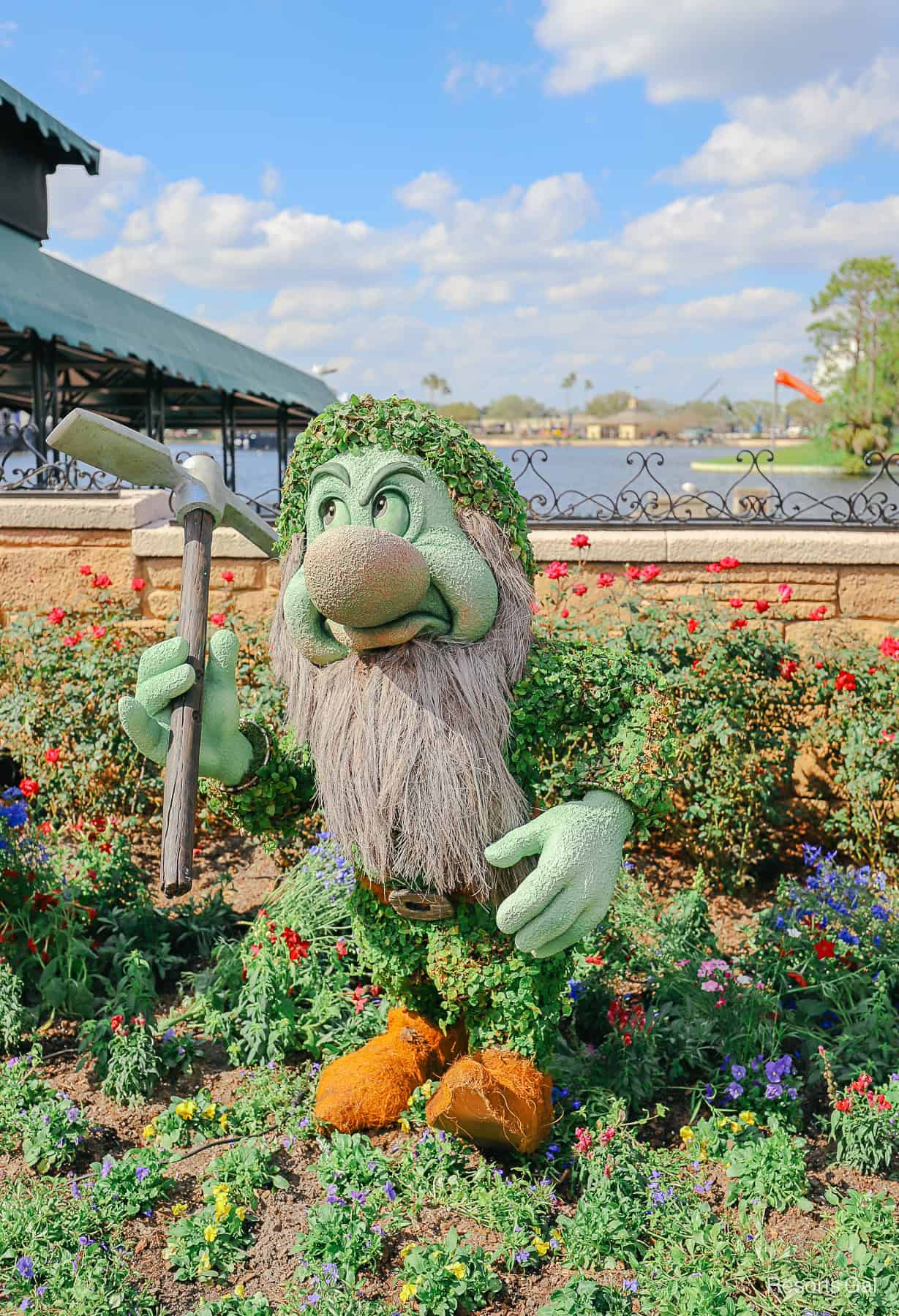 Grumpy topiary at Epcot  