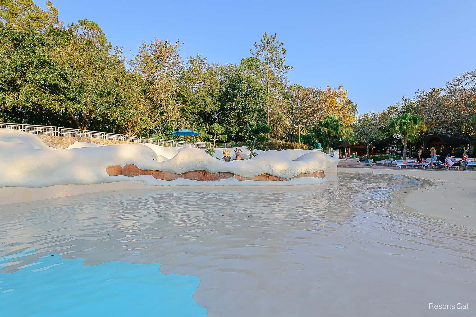 shows the zero-depth entry into the wading pool at Tike's Peak 