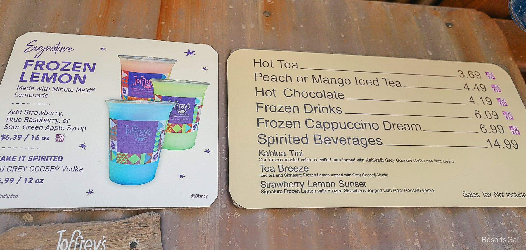 frozen drinks and iced tea at Joffrey's at Typhoon Lagoon 