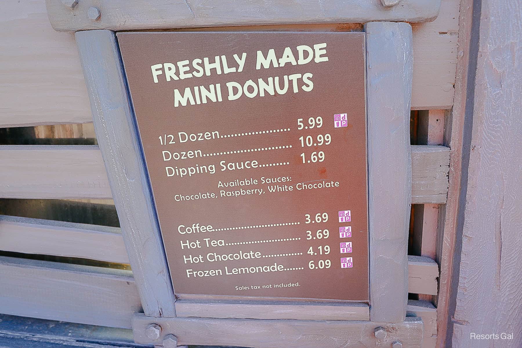 pricing for donuts with dipping sauce at Typhoon Lagoon in 2024 