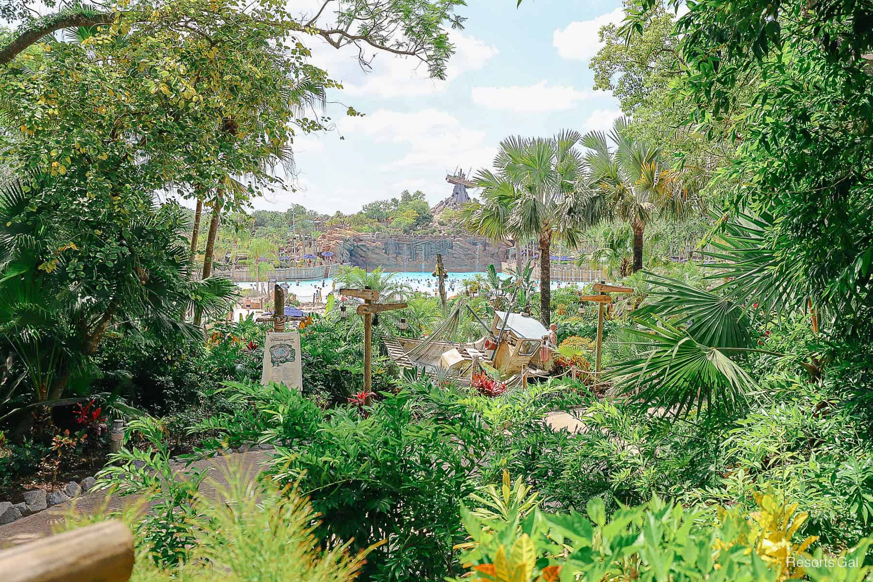 Typhoon lagoon water park entrance 