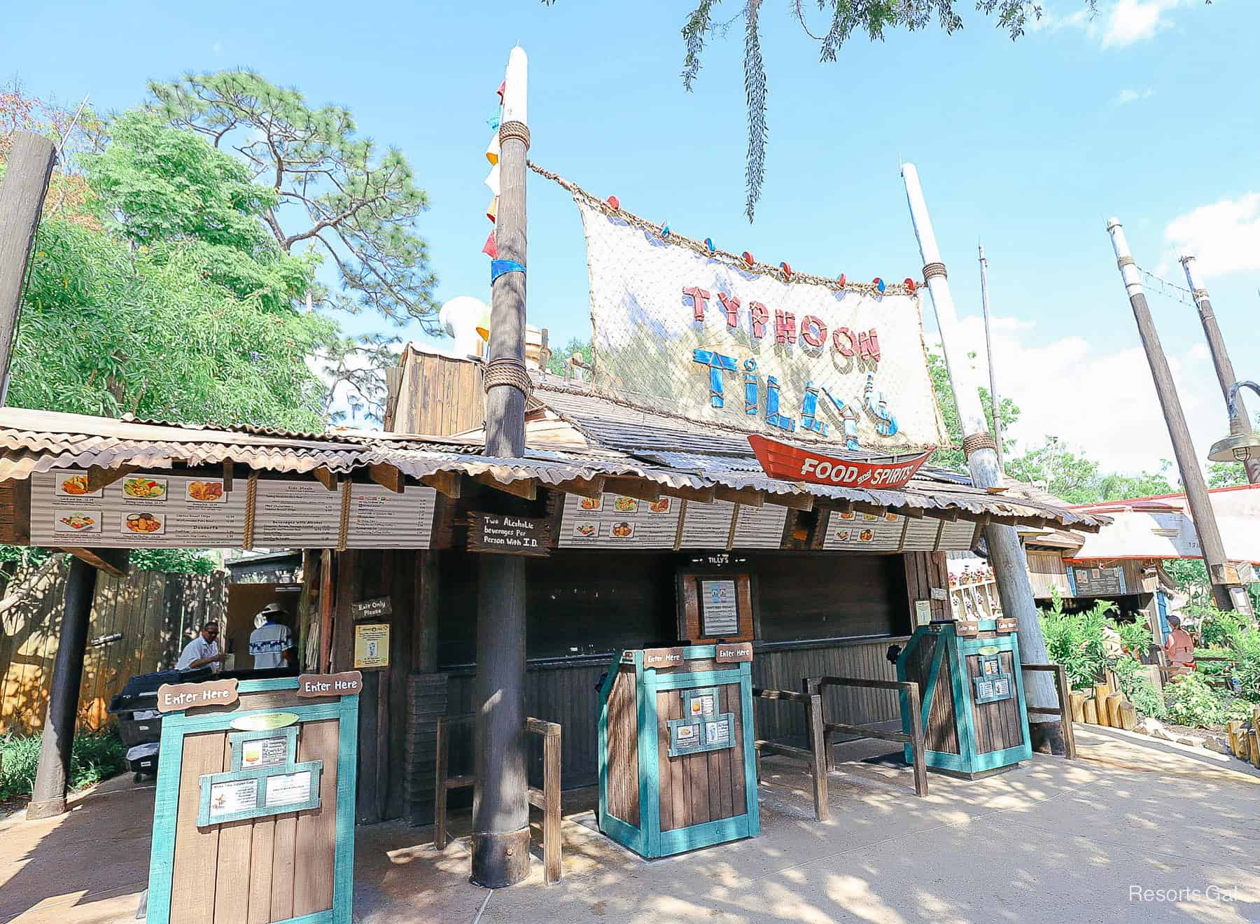 Typhoon Tilly's quick service dining at Typhoon Lagoon 