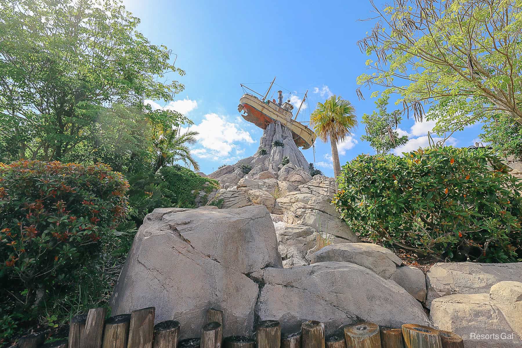 the shipwreck, Typhoon Tilly sitting atop of Mount Mayday 