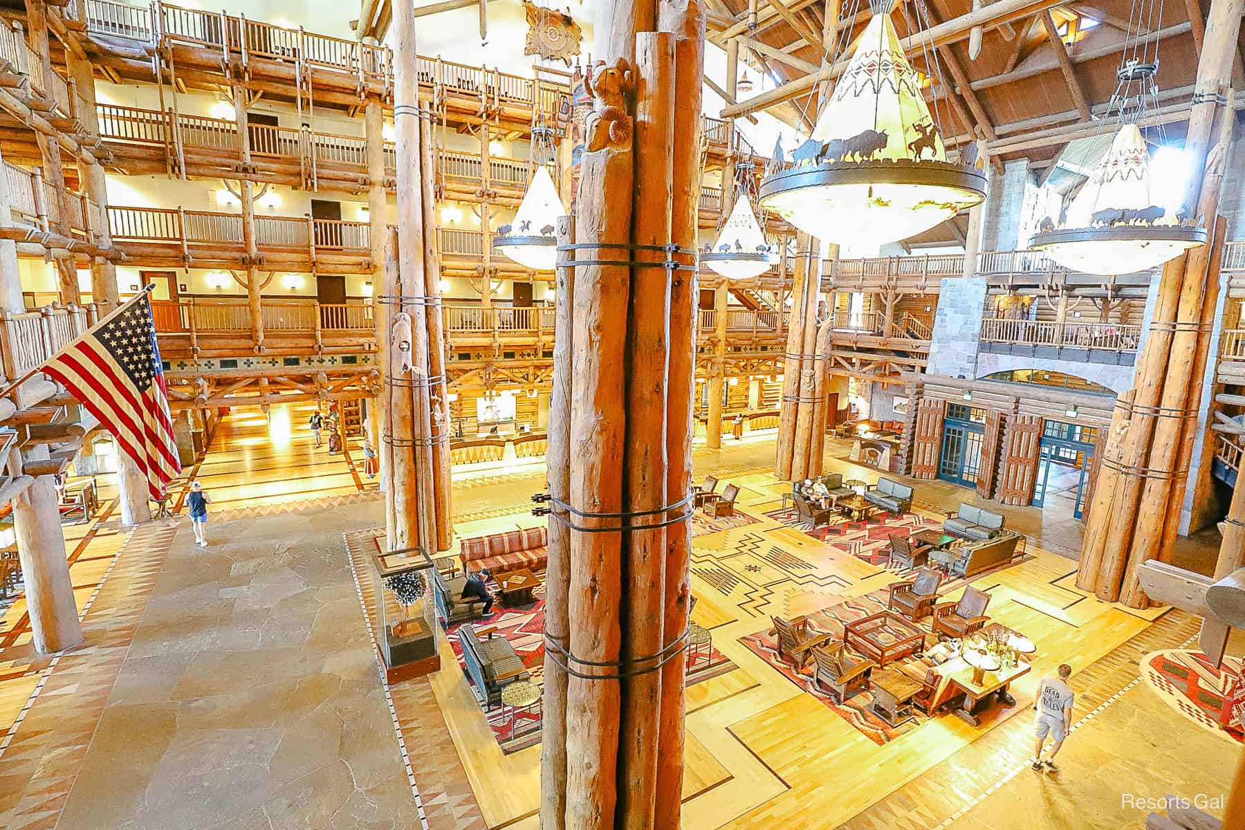 an overview of the gorgeous Wilderness Lodge lobby 